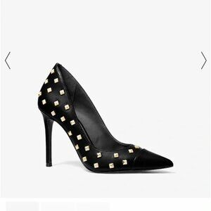 Michael Kors Keke Gold Studded Pump, Black, Size 9